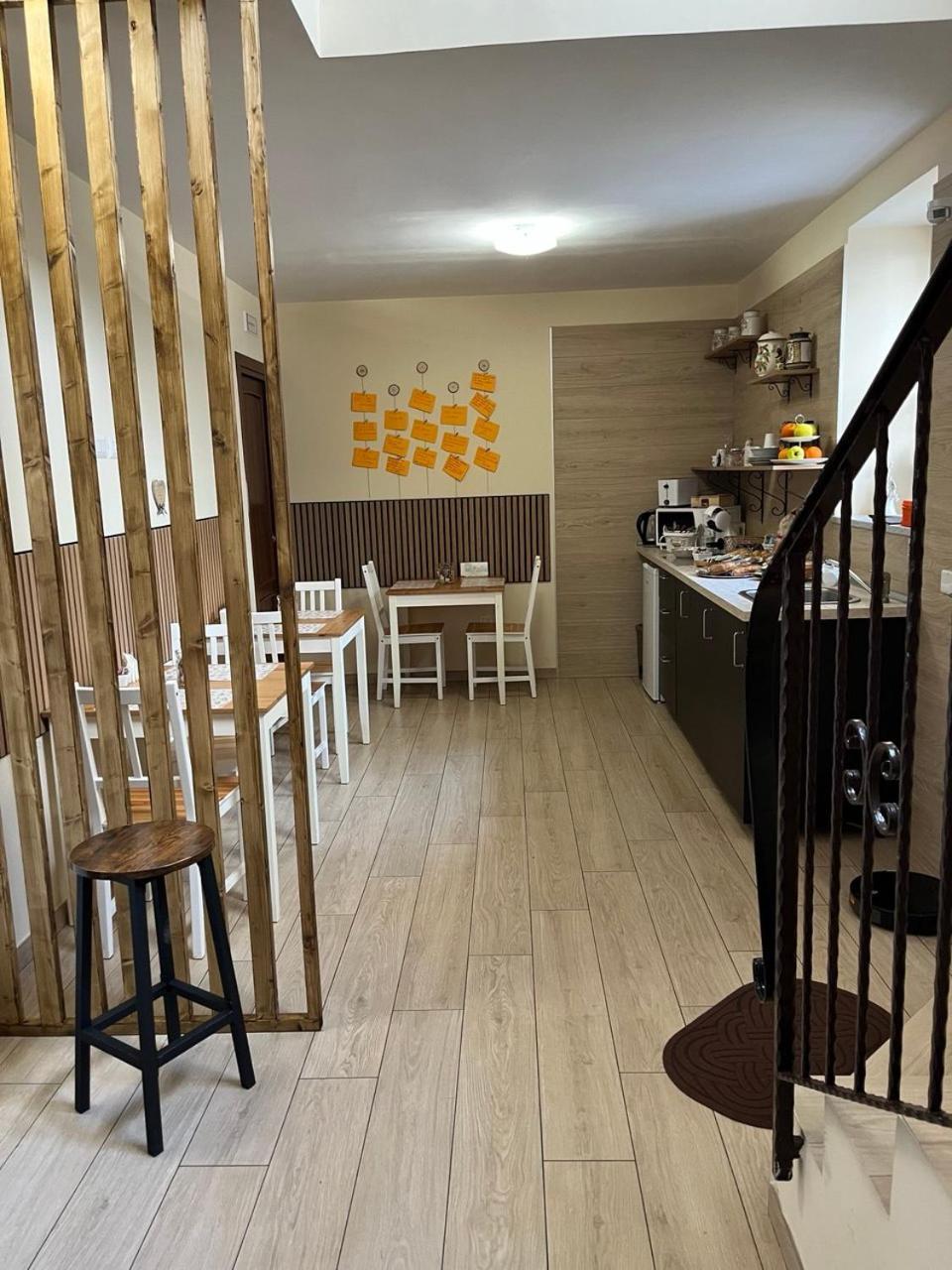 Dimora Normanna Acomodação com café da manhã Aversa Exterior foto